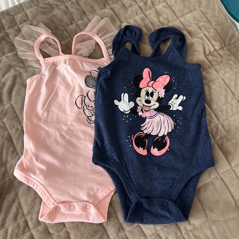 Minnie Mouse bundle - Picture 8 of 8